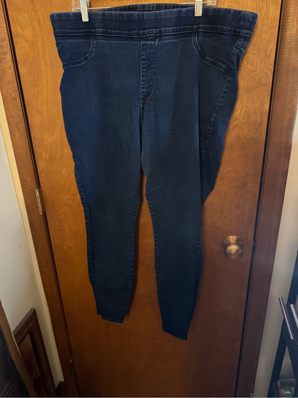 Old Navy Super Skinny Mid-Rise Dark Blue Jeggings